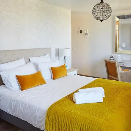 Πανσιόν Domaine De La Fauvriere 3*