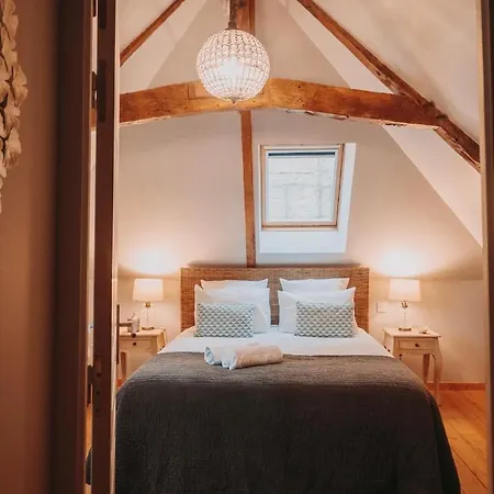 Penzion Domaine De La Fauvriere 3*