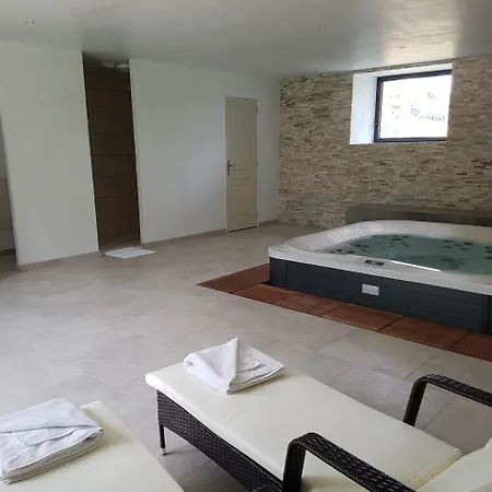 בית הארחה Domaine De La Fauvriere Sainte-Honorine-de-Ducy